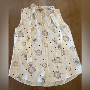 Rebecca Taylor Silk White Floral Print Sleeveless Blouse with Tie Neck, Size 2